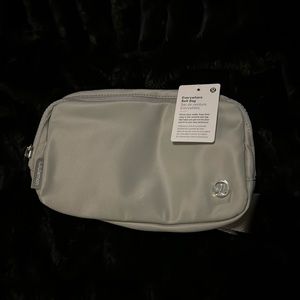Lululemon Everywhere Belt Bag 1L NWT